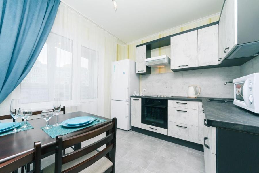 Apartment уютные на улице русова 7 метро 15 минут Kyiv
